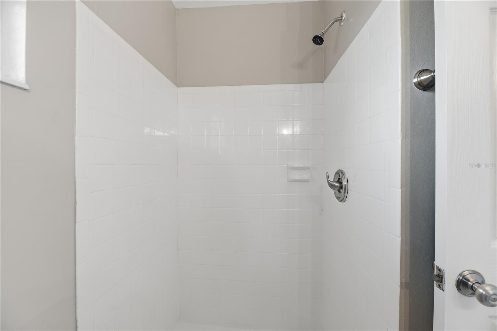 MIDTOWN EAST 60-15 B - Residential