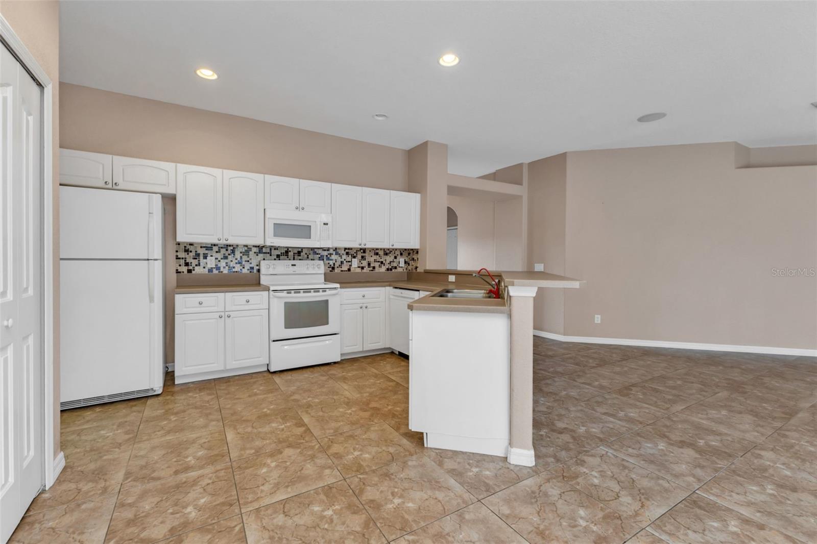 NORTH PORT - Residential