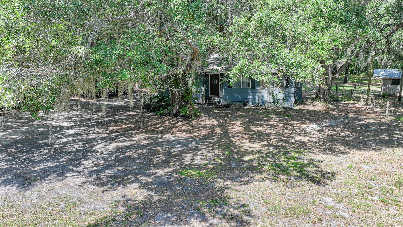 QUAIL HOLLOW ESTATES - Residential