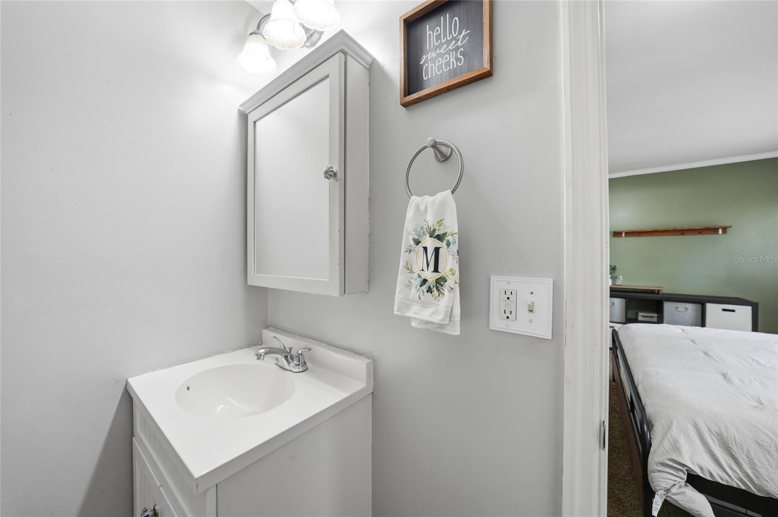 QUAIL HOLLOW ESTATES - Residential