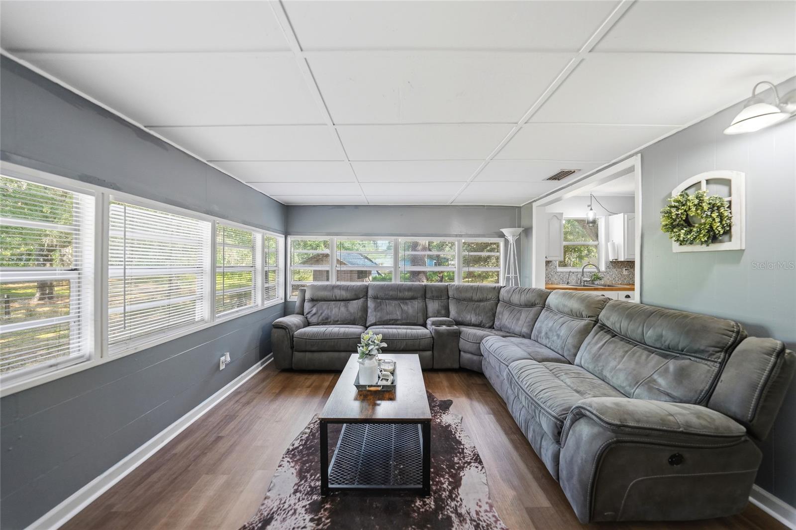 QUAIL HOLLOW ESTATES - Residential