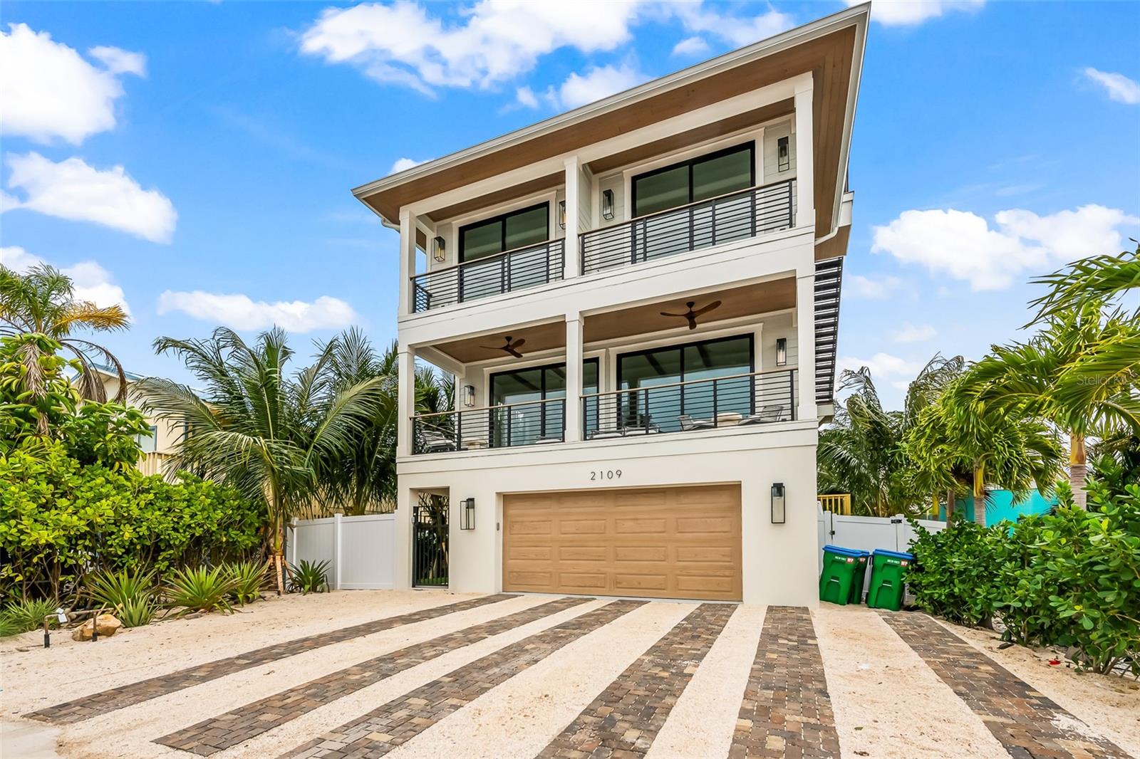 2109 AVENUE C, BRADENTON BEACH, FL, 34217 1 2109 AVENUE C