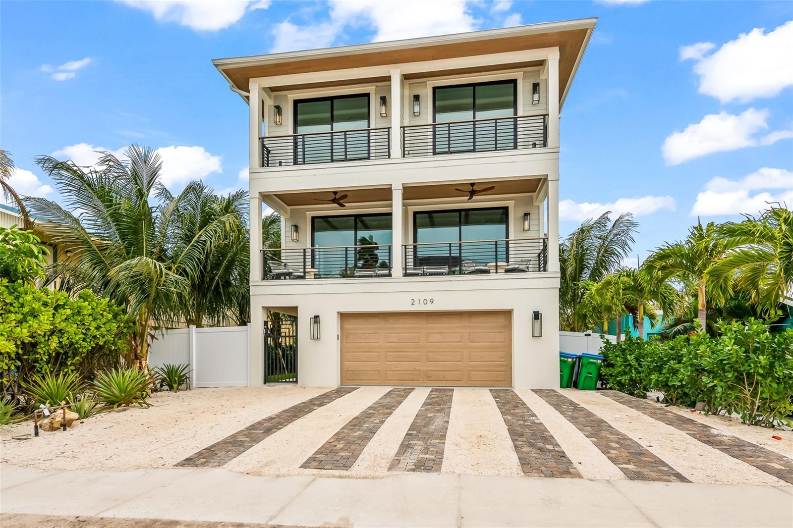 2109 AVENUE C, BRADENTON BEACH, FL, 34217 3 2109 AVENUE C
