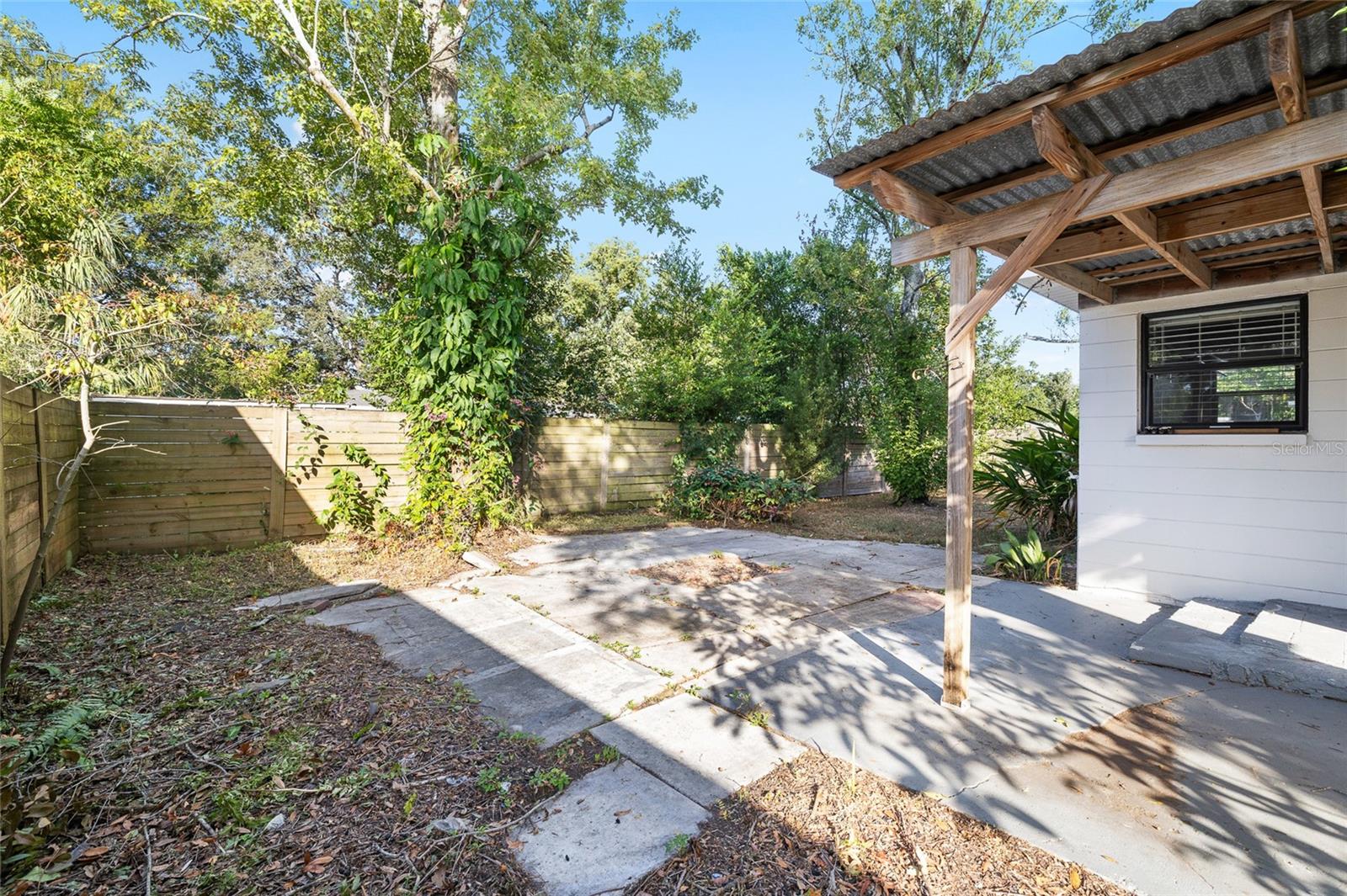 TAMPAS NORTH SIDE CNTRY CL - Residential