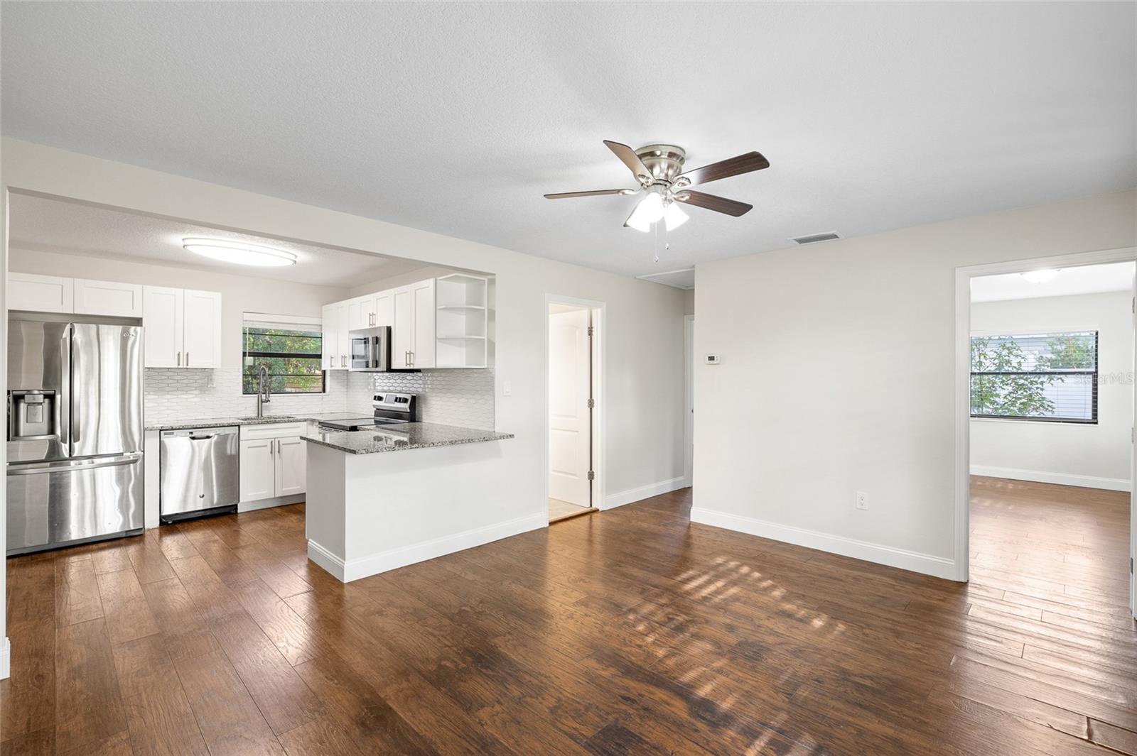 TAMPAS NORTH SIDE CNTRY CL - Residential