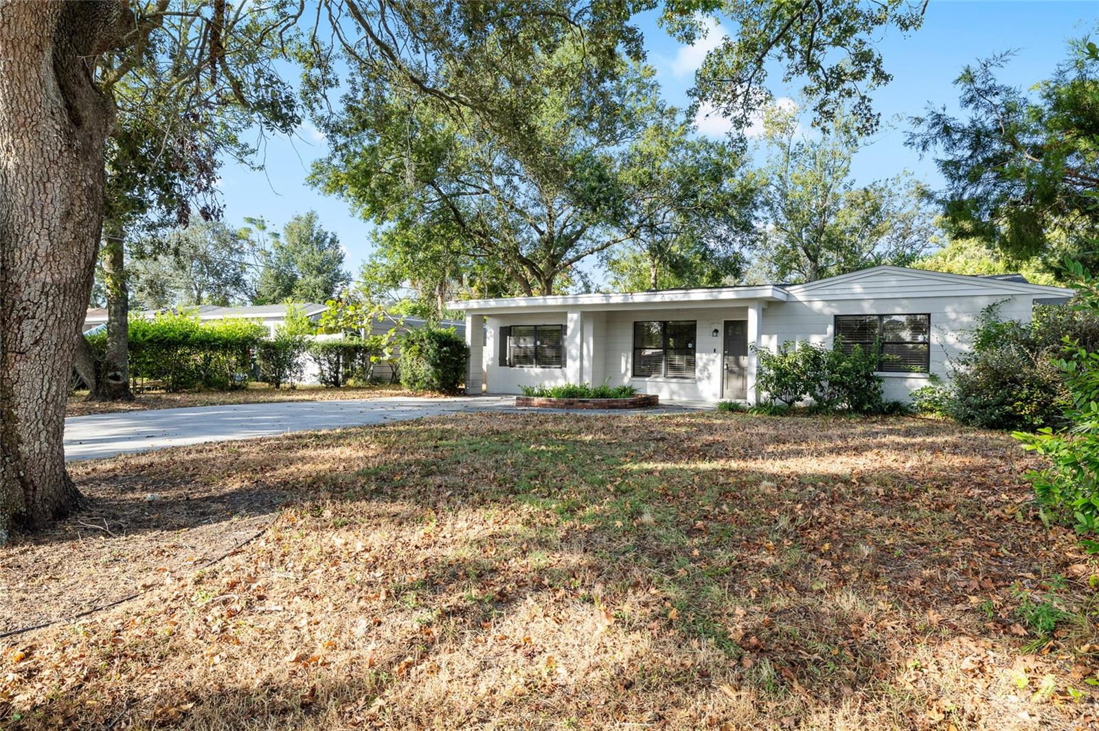 Casas a venda 2 - Jen Dantas 11720 N EDISON AVENUE