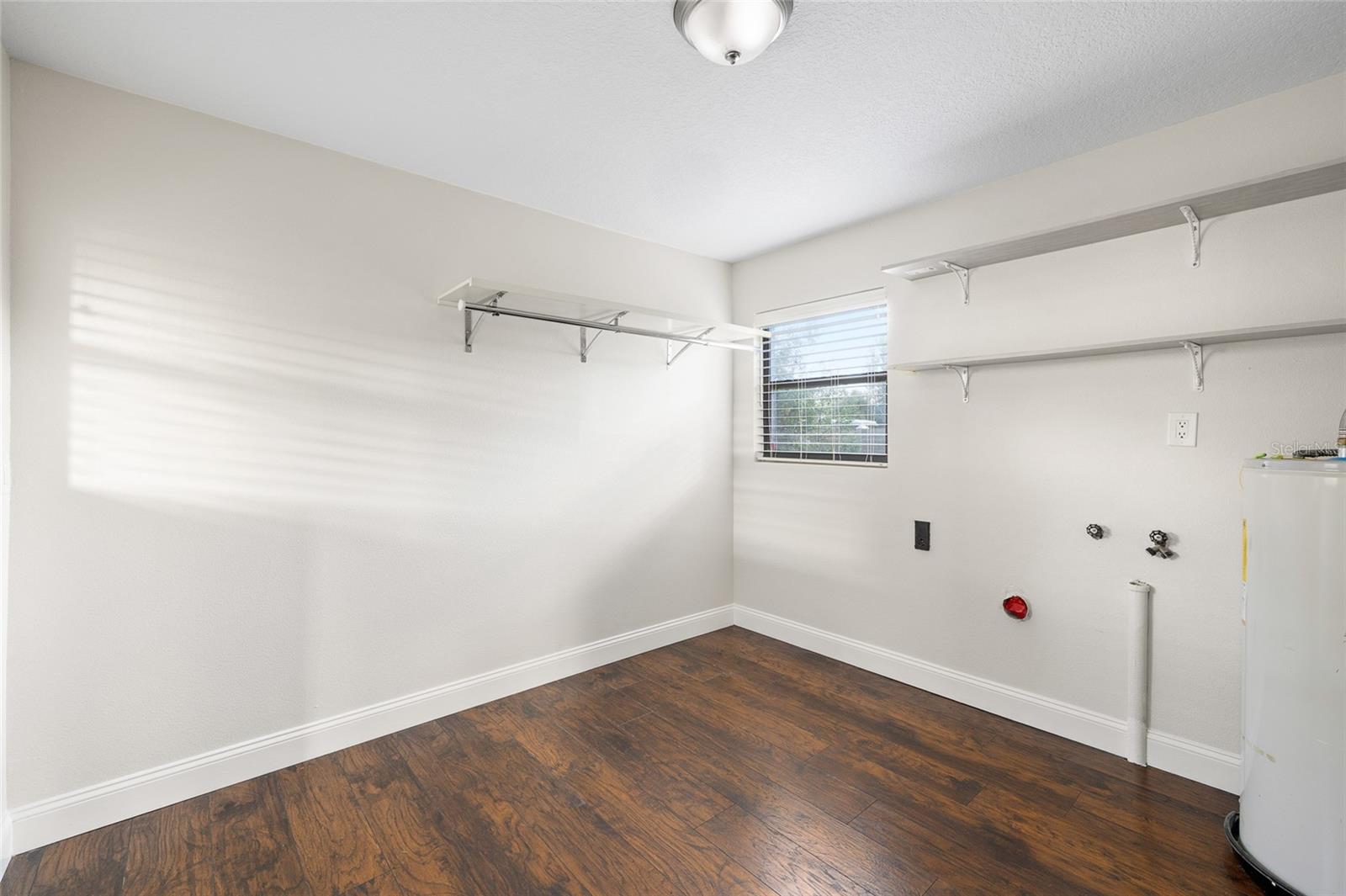 TAMPAS NORTH SIDE CNTRY CL - Residential