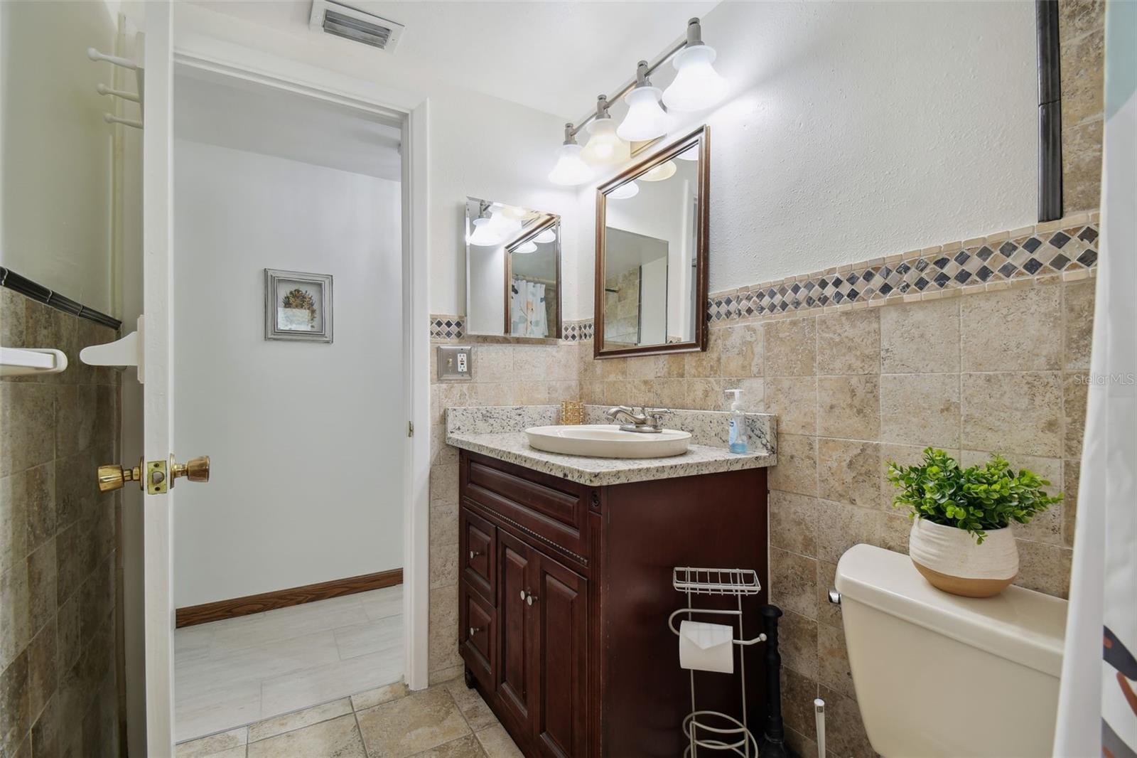 RIVERVIEW TERRACE REP - Residential