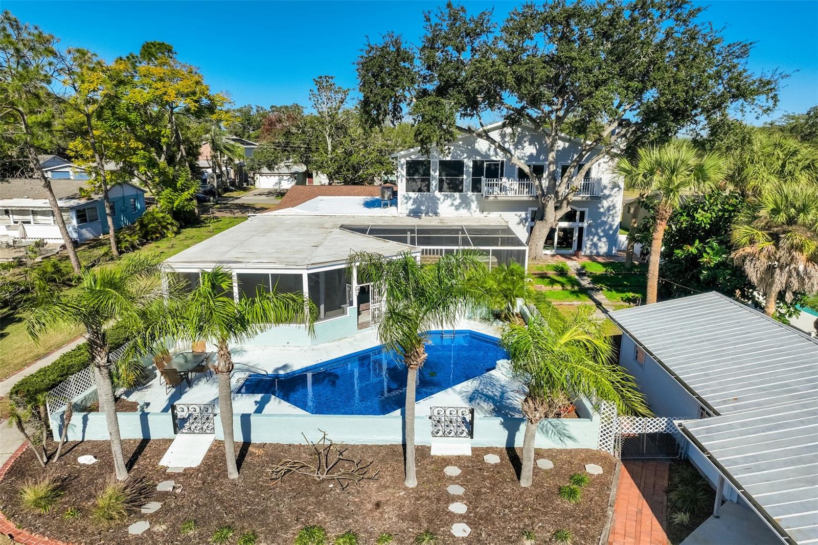 RIVERVIEW TERRACE REP - Residential