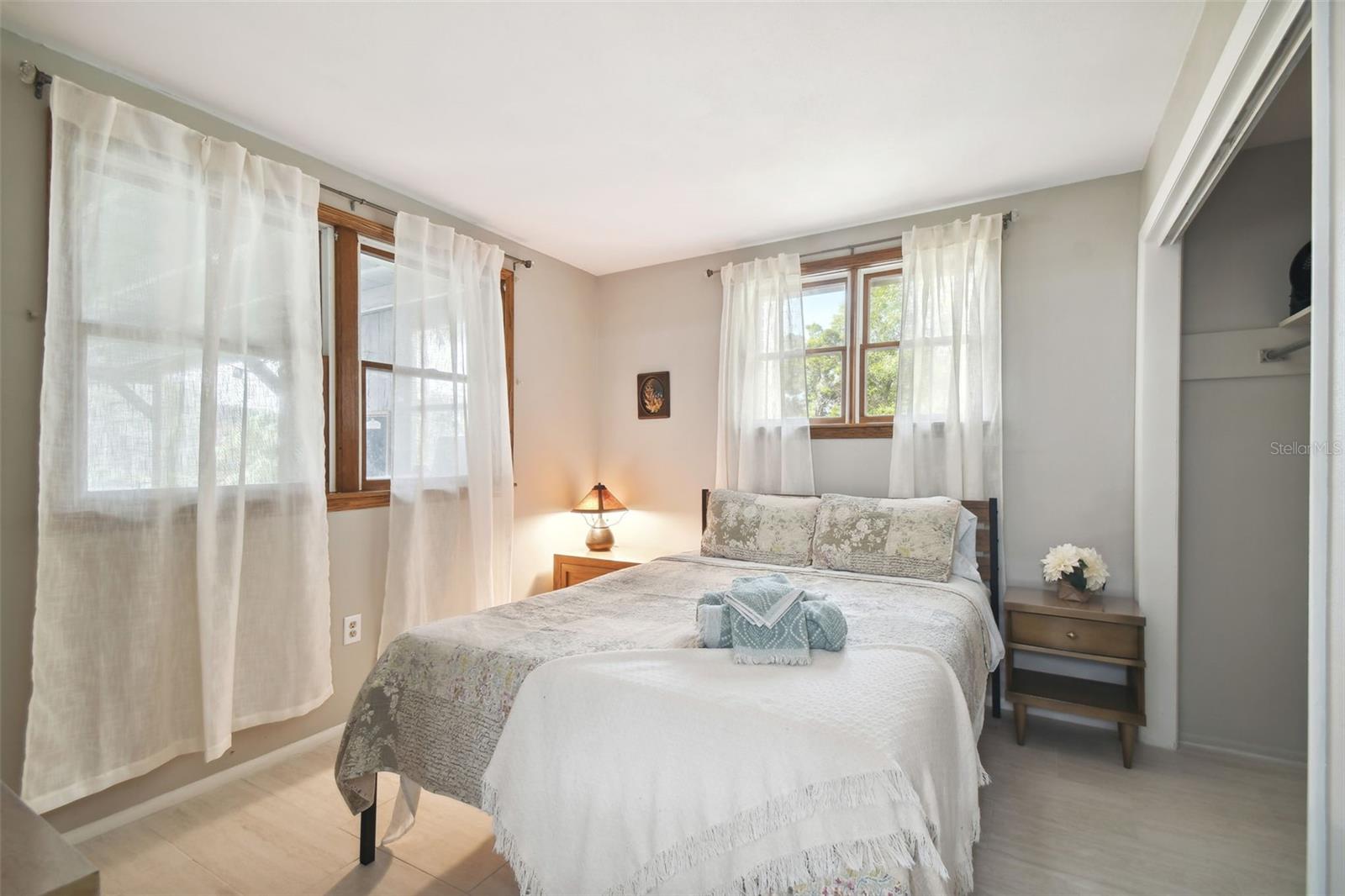 RIVERVIEW TERRACE REP - Residential