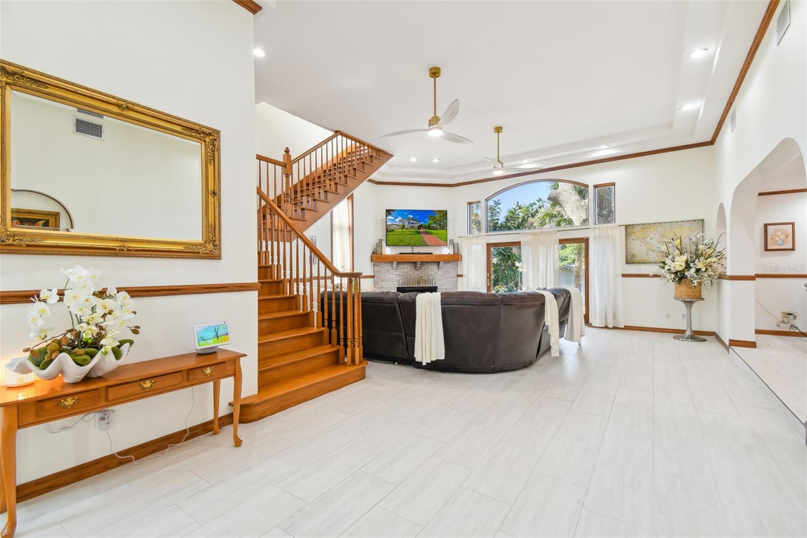 RIVERVIEW TERRACE REP - Residential