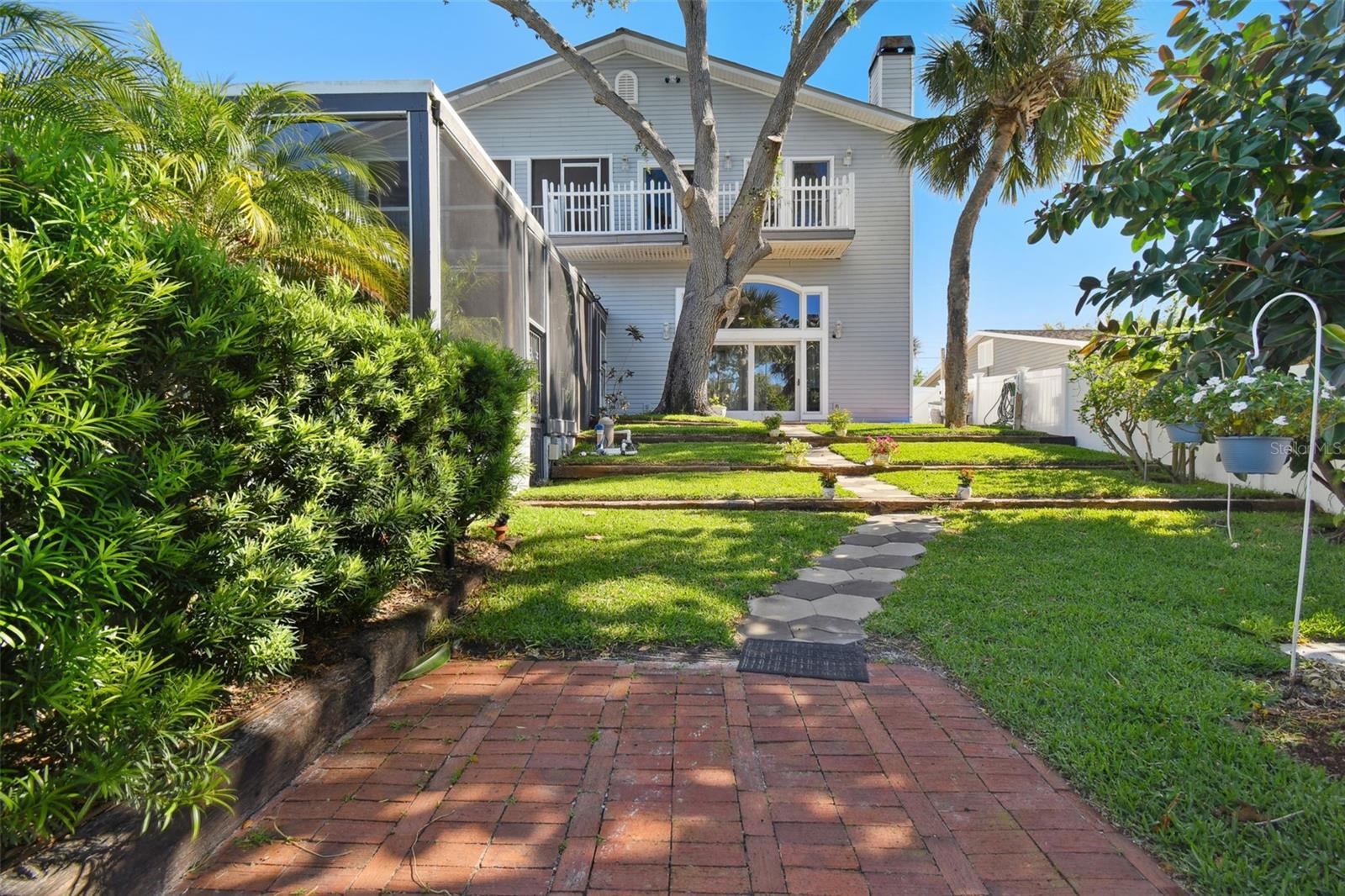 RIVERVIEW TERRACE REP - Residential