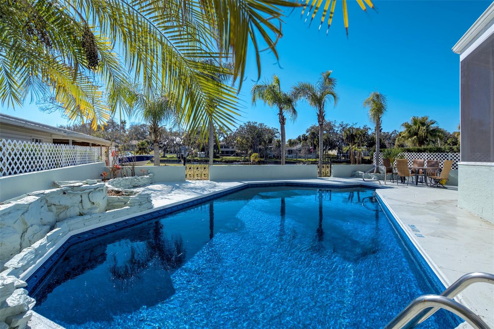 6128 OAK RIDGE AVENUE