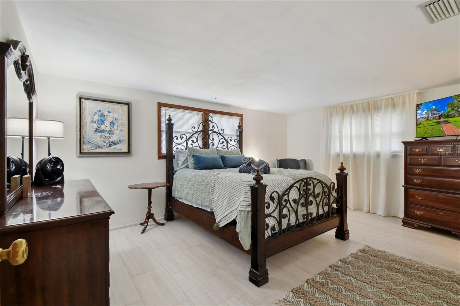 RIVERVIEW TERRACE REP - Residential