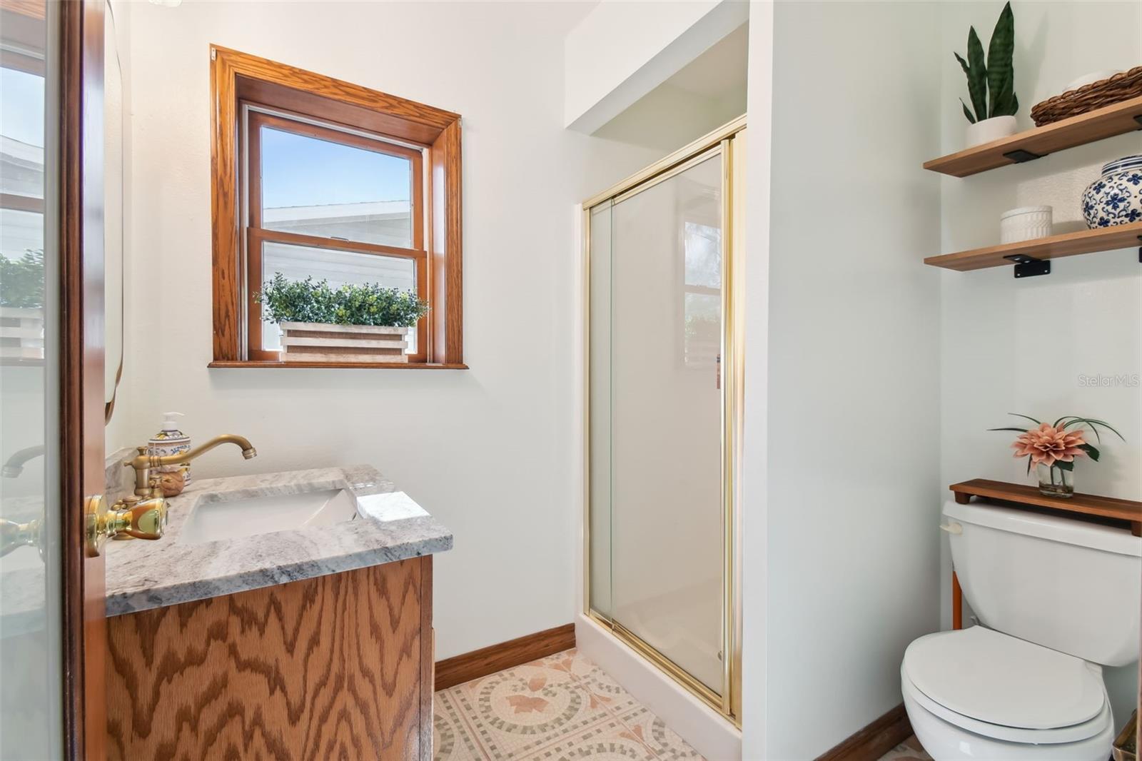 RIVERVIEW TERRACE REP - Residential