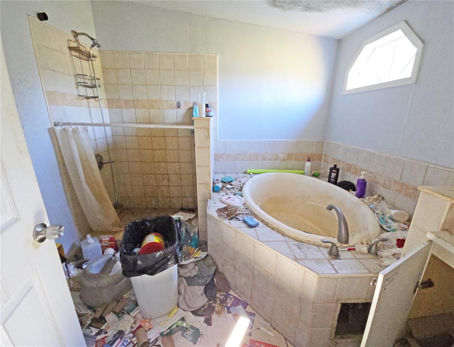 CANAVERAL ACRES 4 - Residential