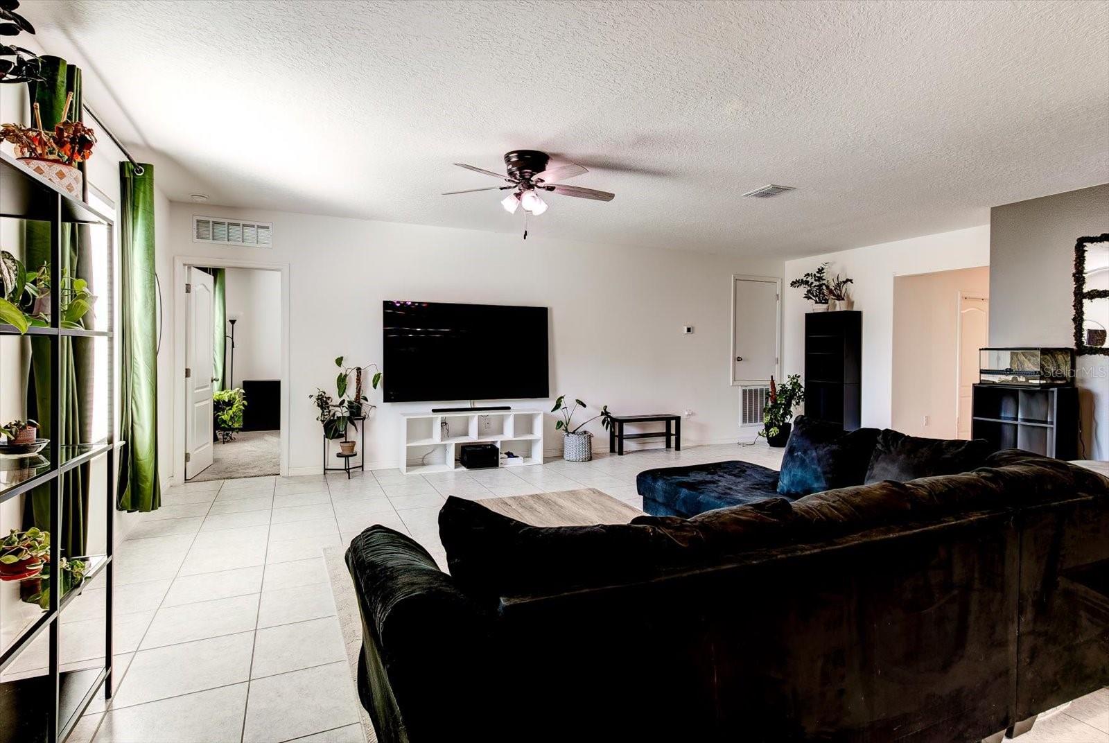 DELTONA LAKES UNIT 05 TR L REP - Residential