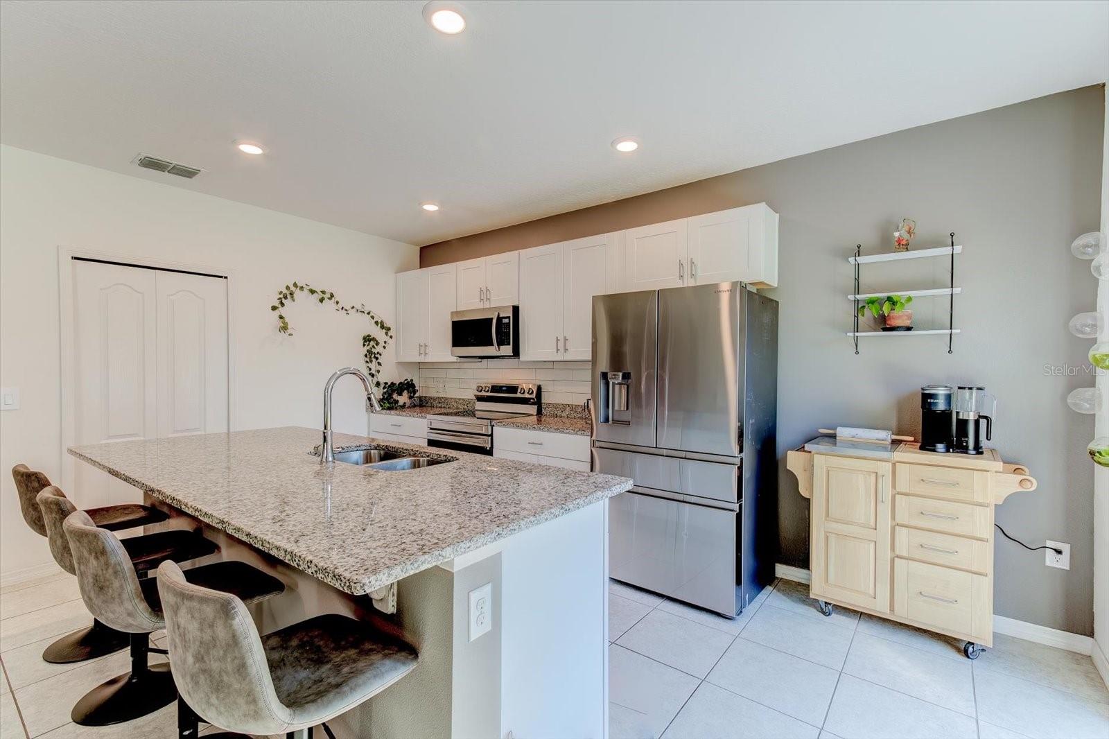 DELTONA LAKES UNIT 05 TR L REP - Residential