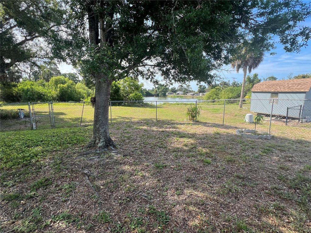 Photo of 221 S Venice Boulevard, Venice, FL 34293 (MLS # N6144224)