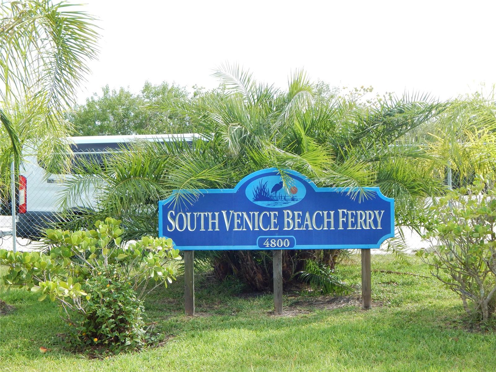 SOUTH VENICE - Residential