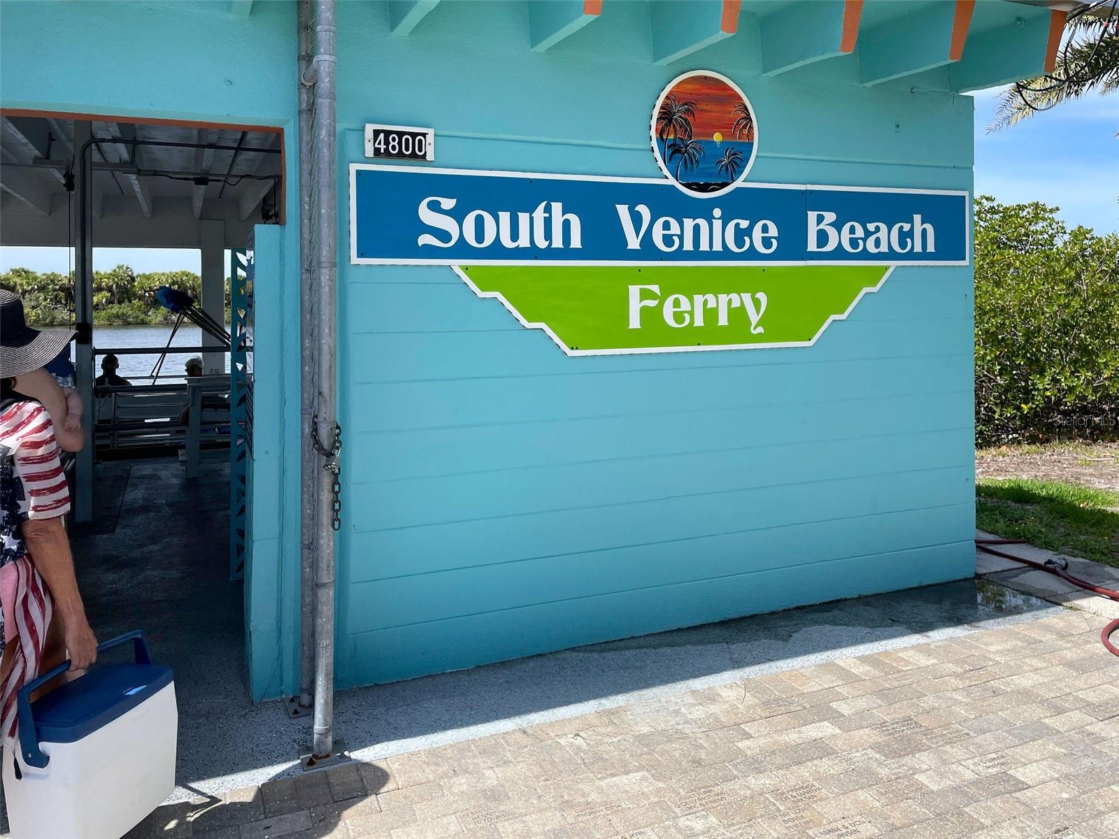 SOUTH VENICE - Residential