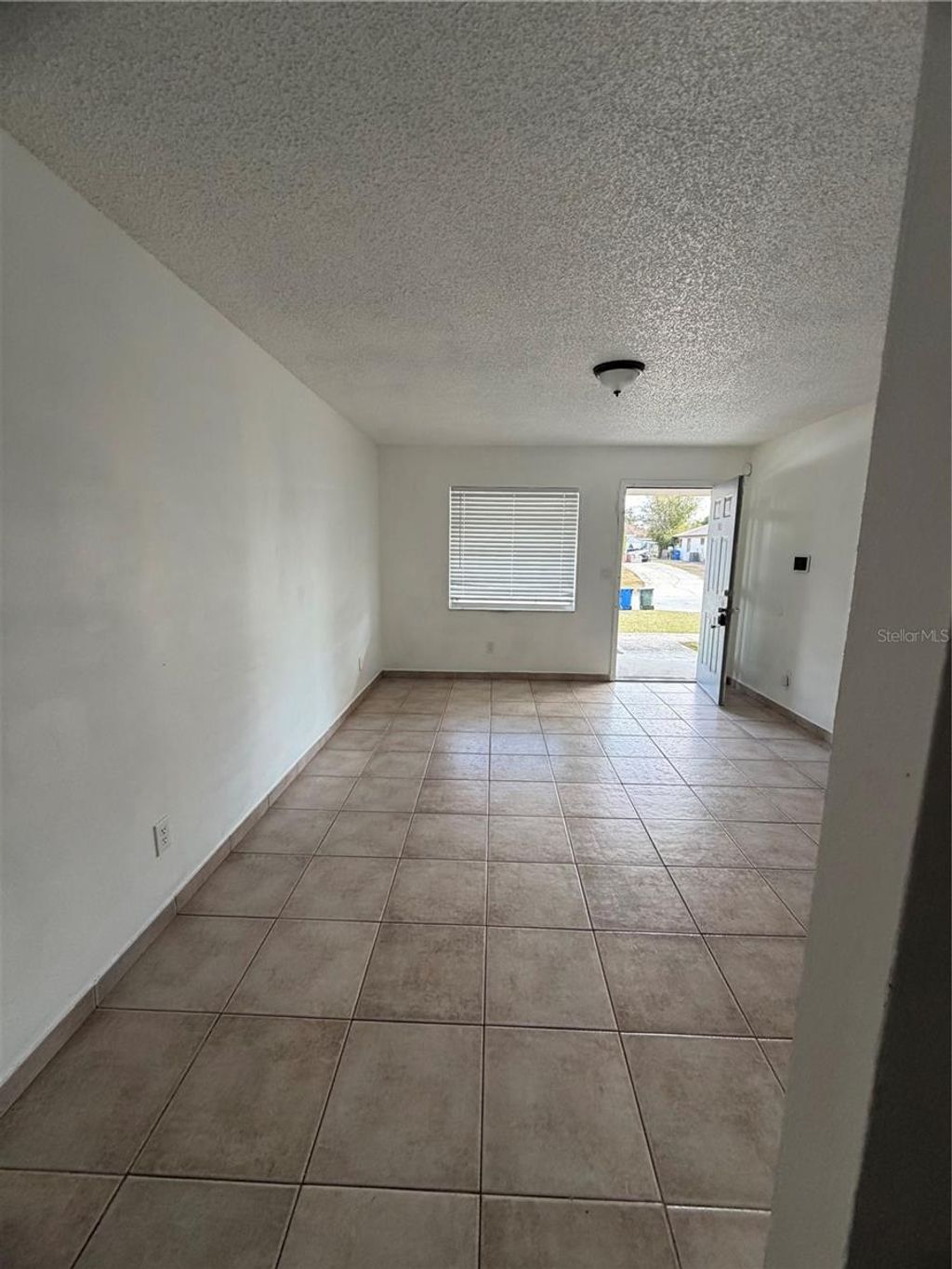 Photo of 943 S Char Mil Avenue S, Lake Alfred, FL 33850 (MLS # S5142714)