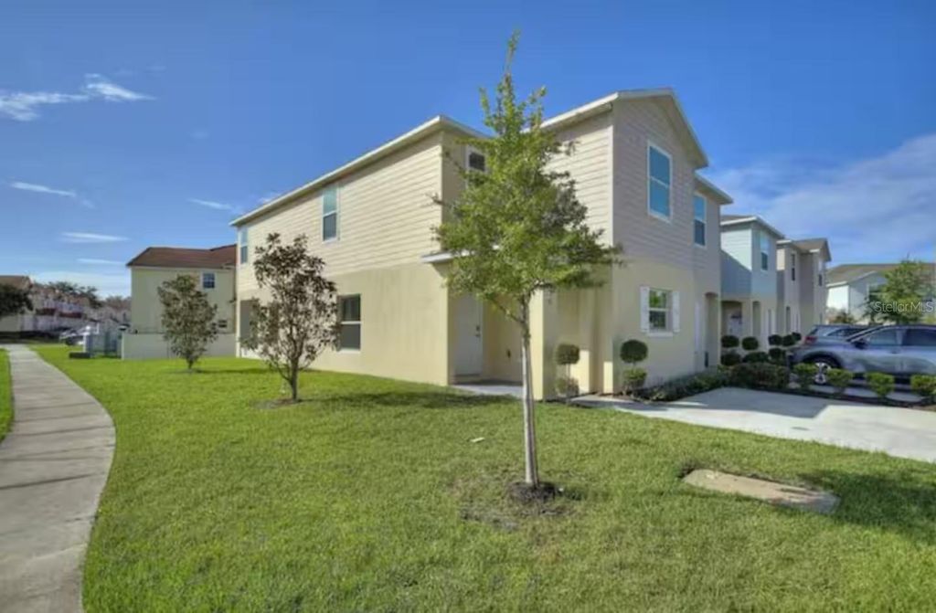 Photo of 4877 Coral Castle Drive, Kissimmee, FL 34746 (MLS # S5149692)
