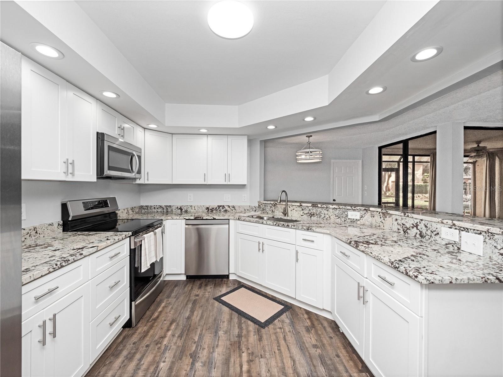 LAKE PINELOCH VILLAGE CONDO 02 - Residential