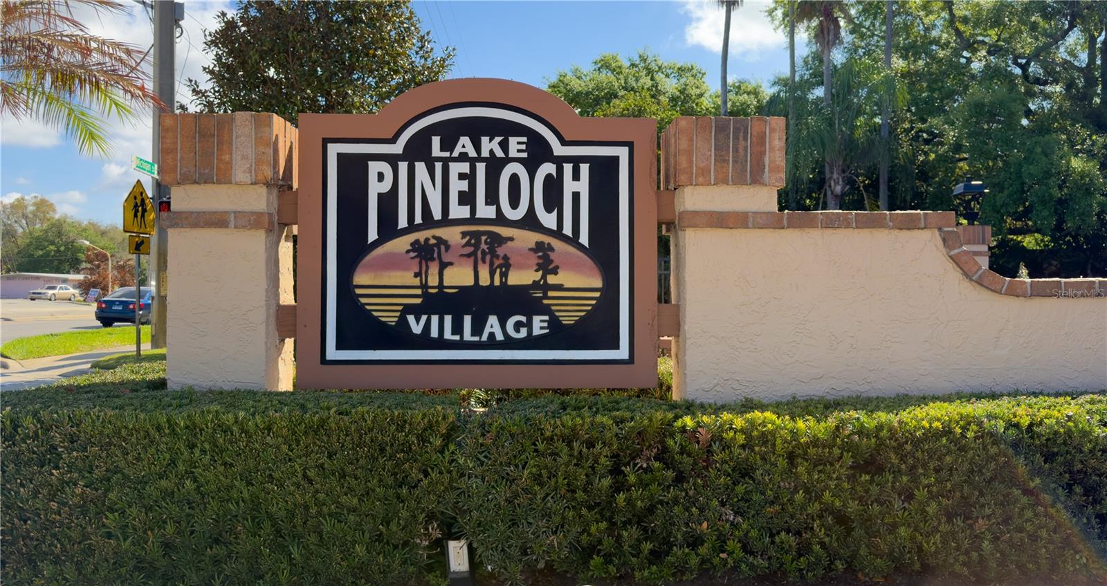 LAKE PINELOCH VILLAGE CONDO 02 - Residential