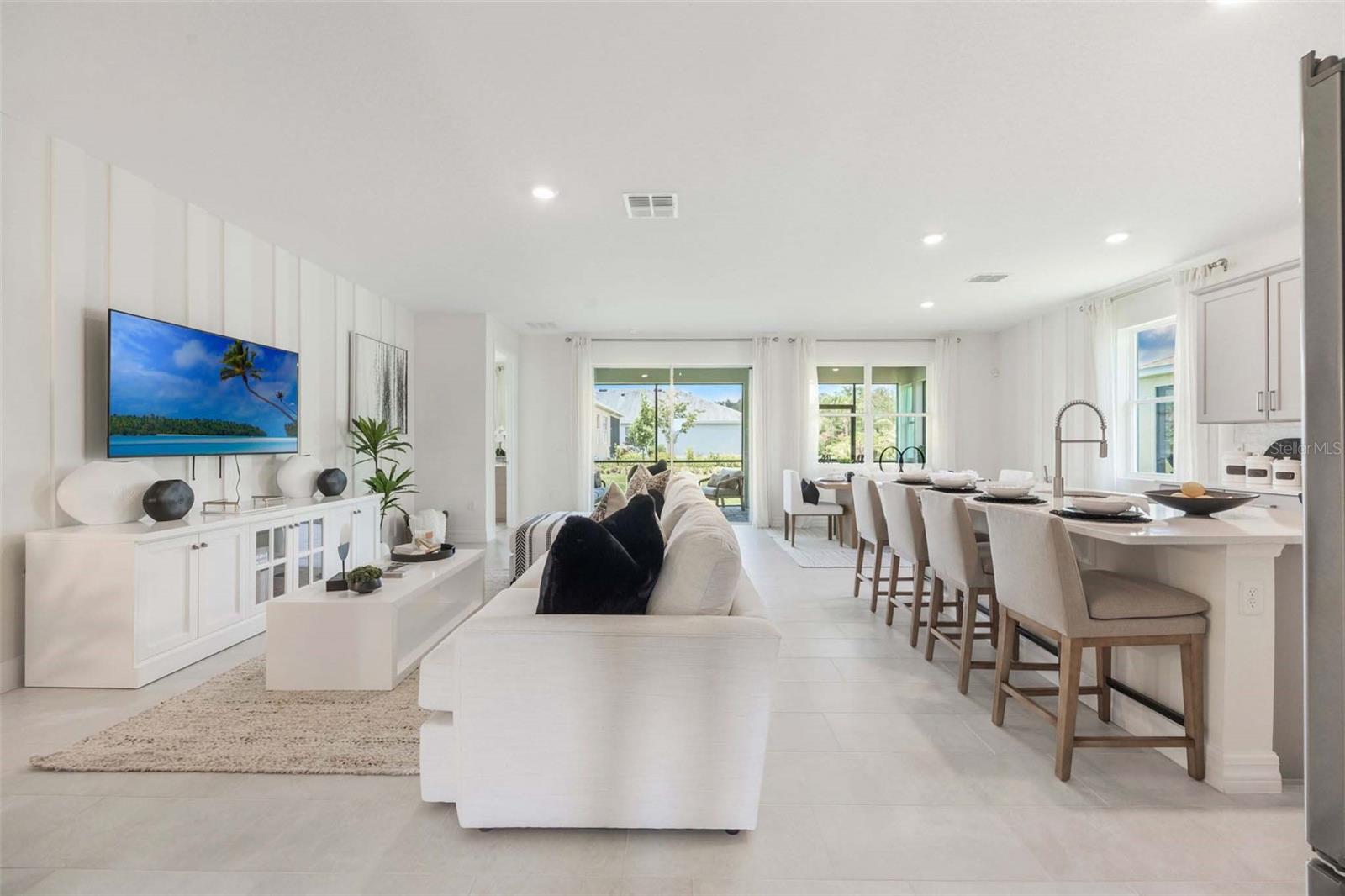 LAKES OF MOUNT DORA - Residential