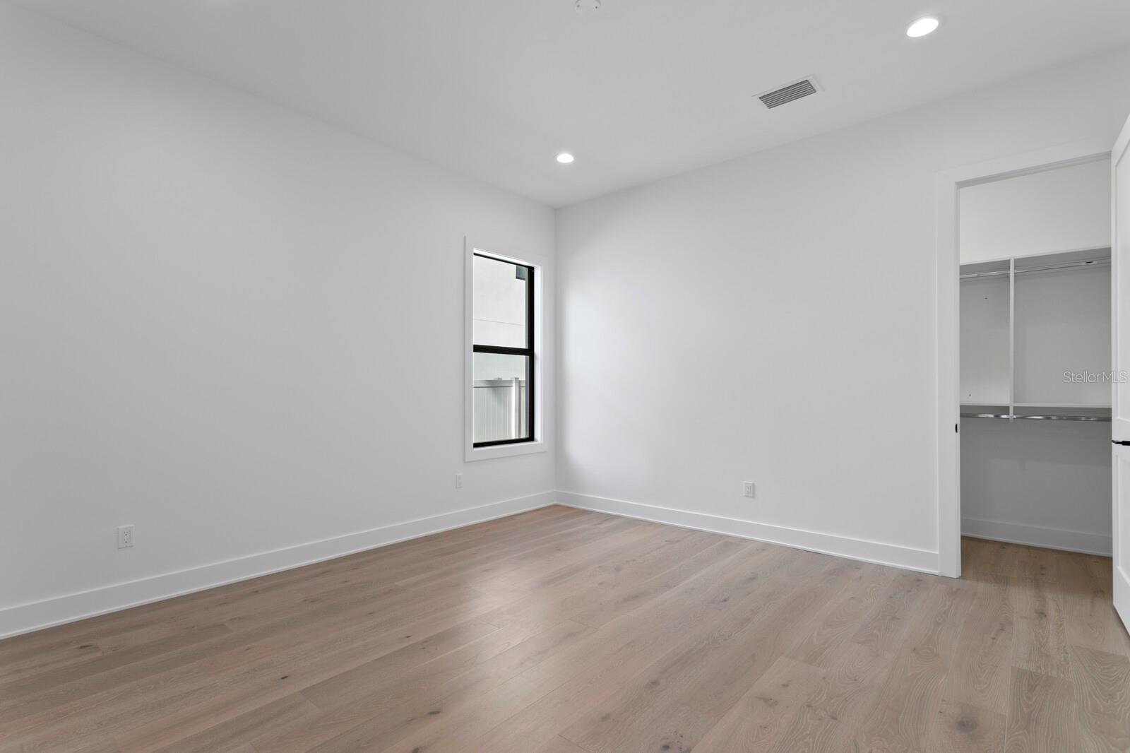 MARYLAND MANOR REV - Residential