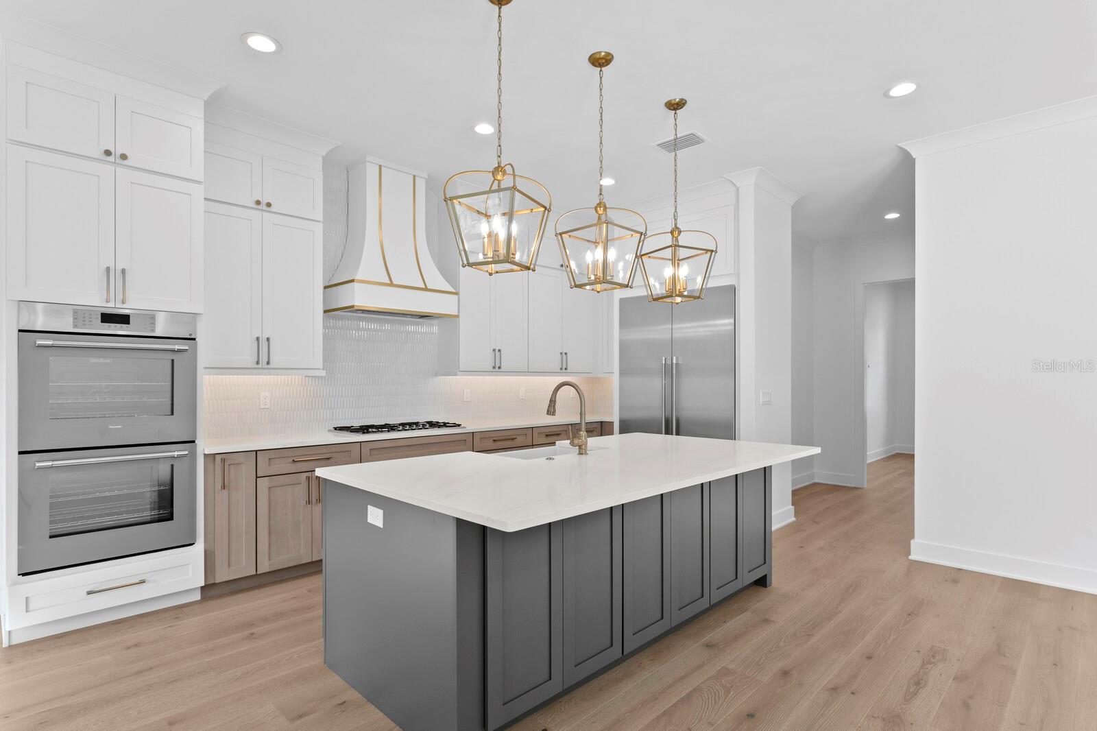 MARYLAND MANOR REV - Residential