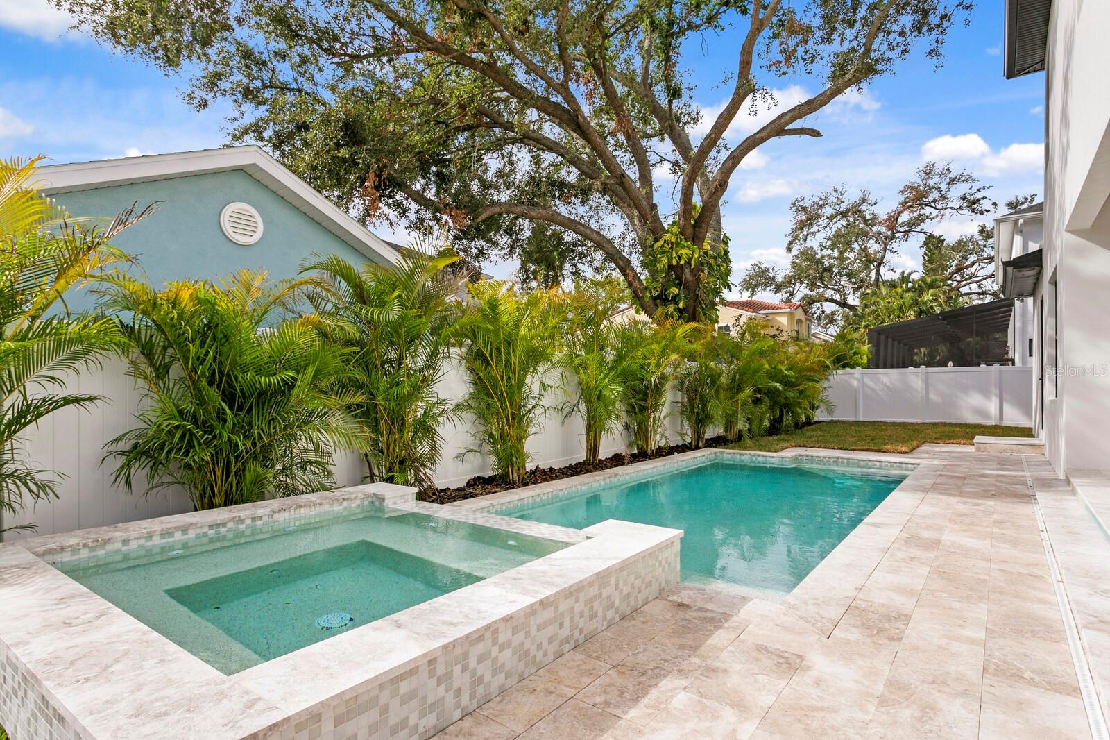 MARYLAND MANOR REV - Residential