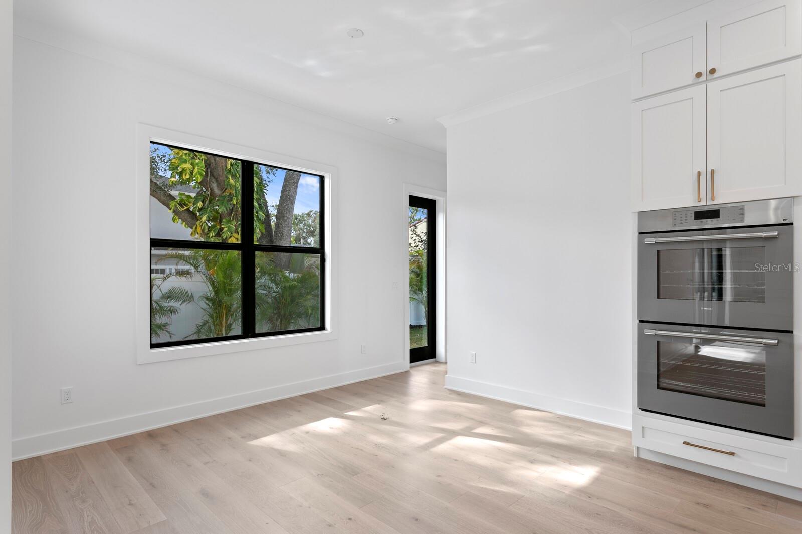 MARYLAND MANOR REV - Residential