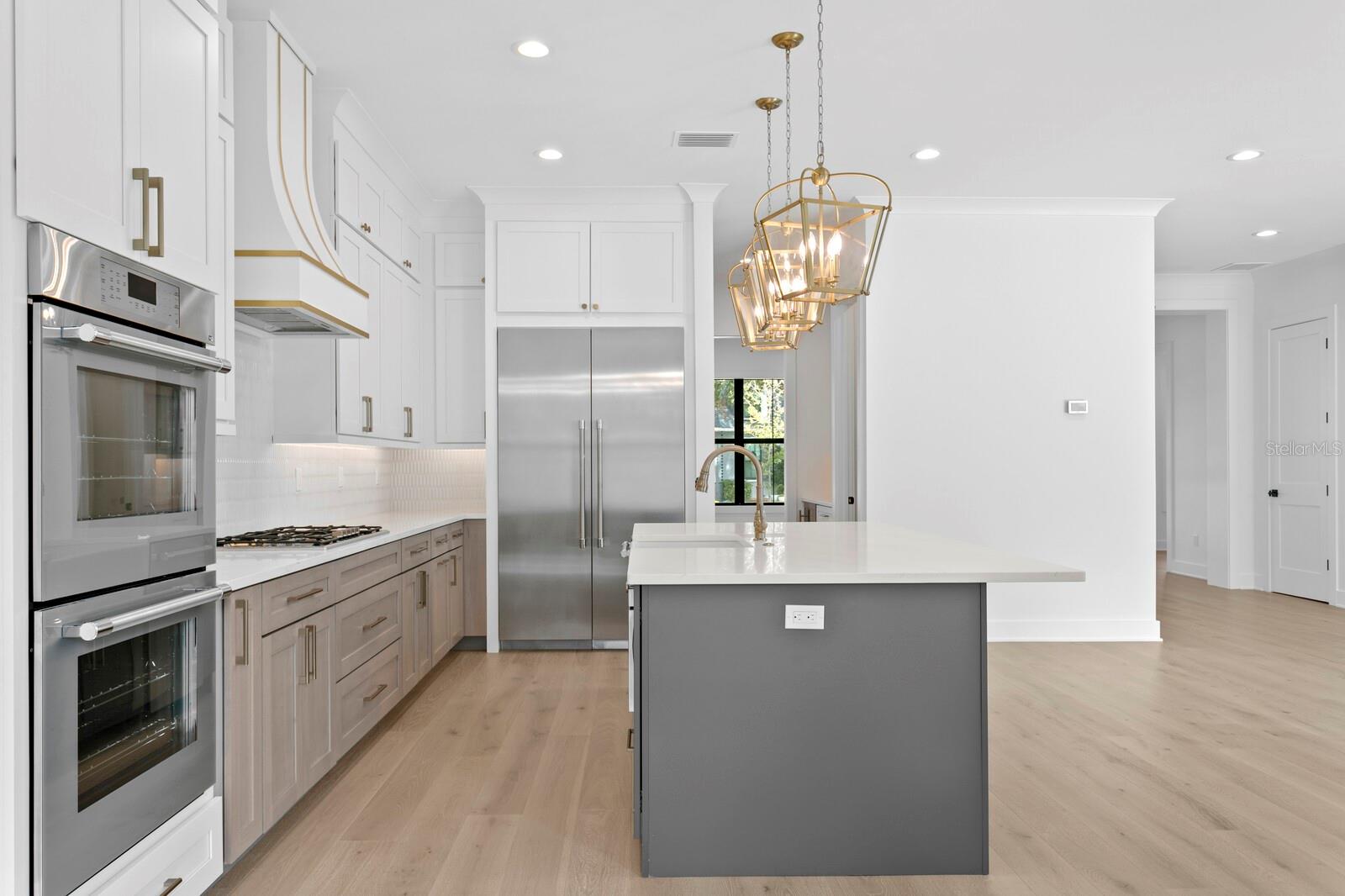 MARYLAND MANOR REV - Residential