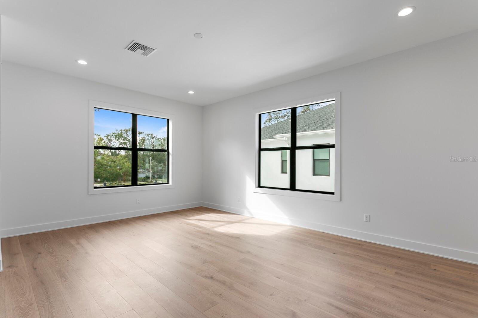 MARYLAND MANOR REV - Residential