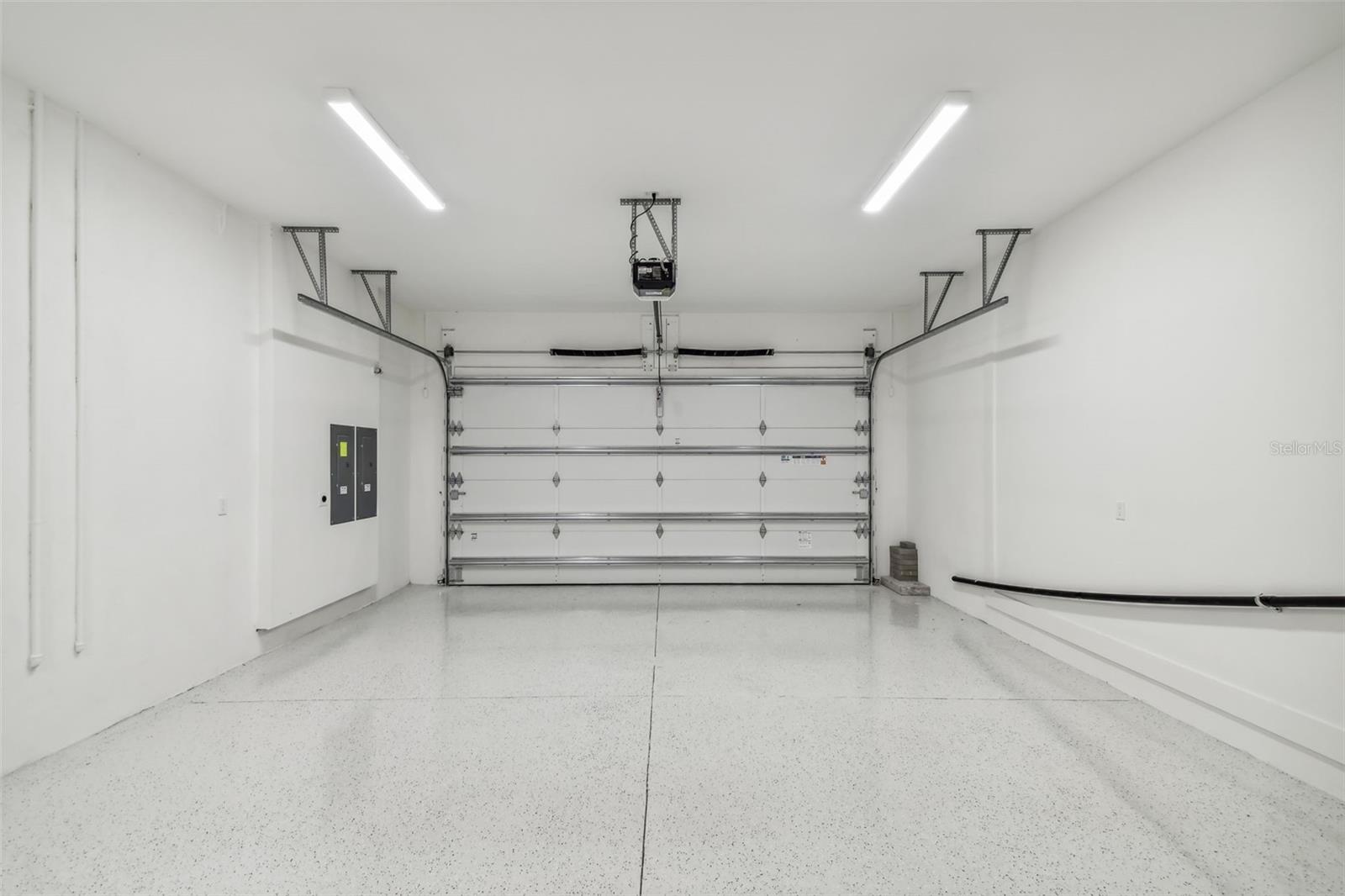 MARYLAND MANOR REV - Residential