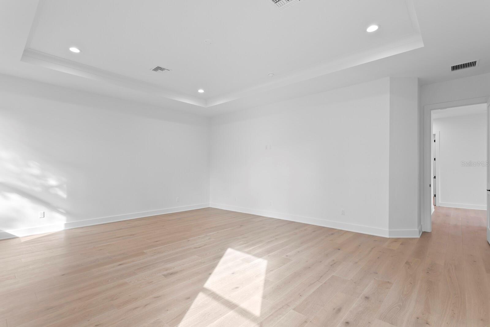 MARYLAND MANOR REV - Residential