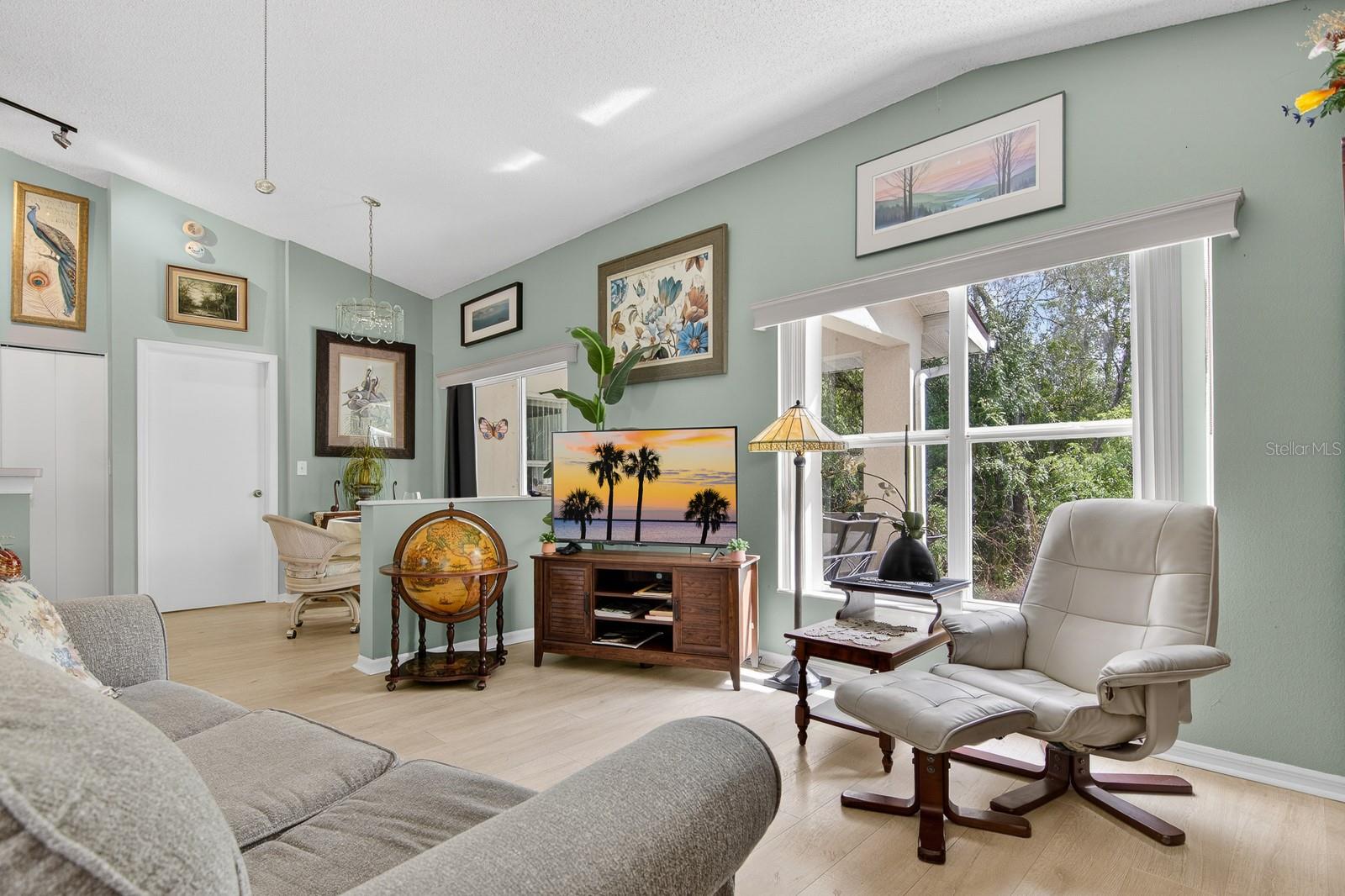 2005 GARDENIA LANDINGS LANE