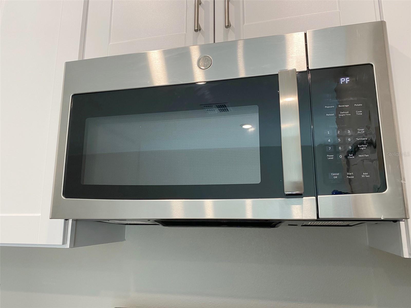 VENTANA TWNHMS AT WATERS EDGE - Residential Lease