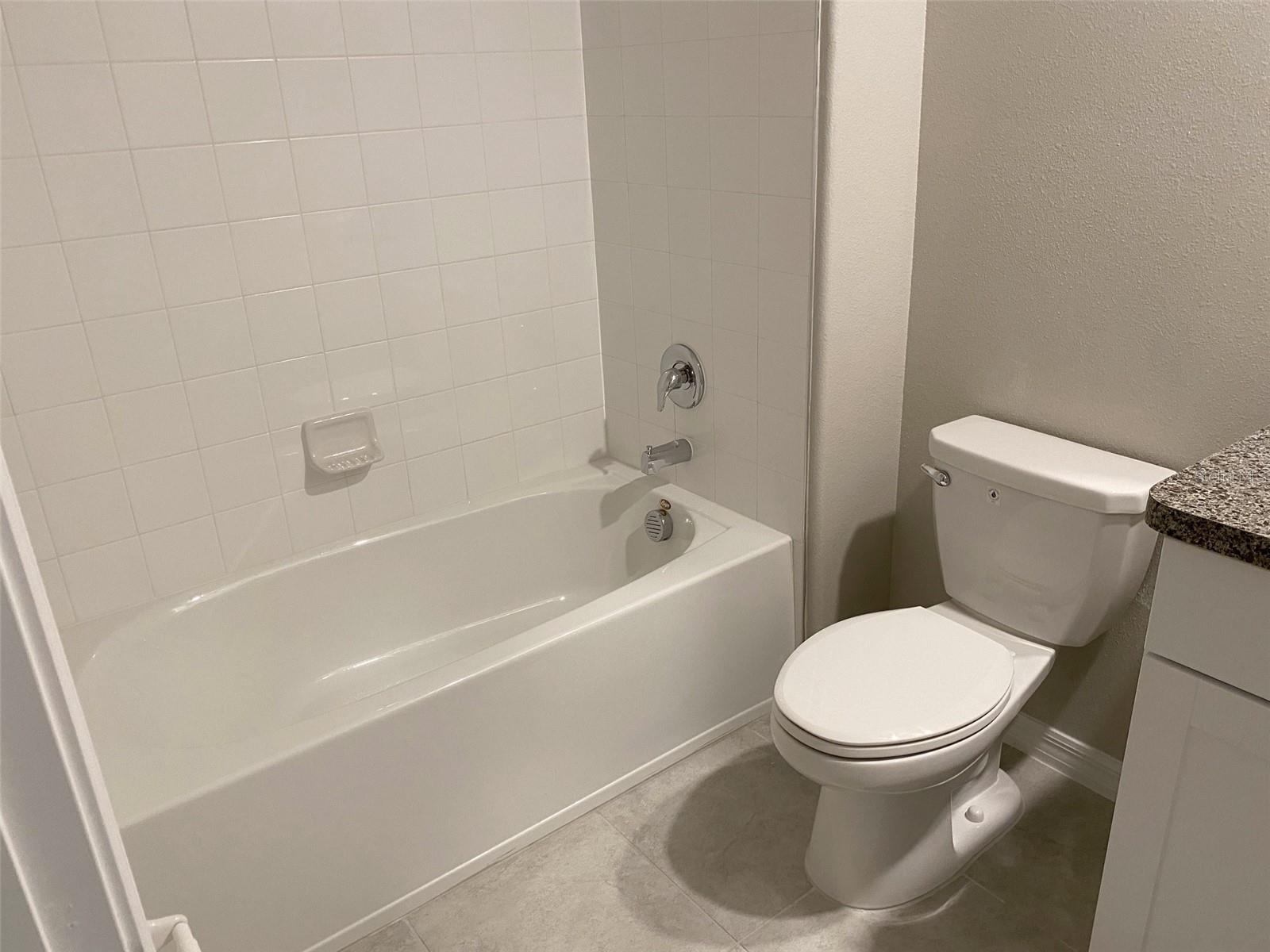 VENTANA TWNHMS AT WATERS EDGE - Residential Lease