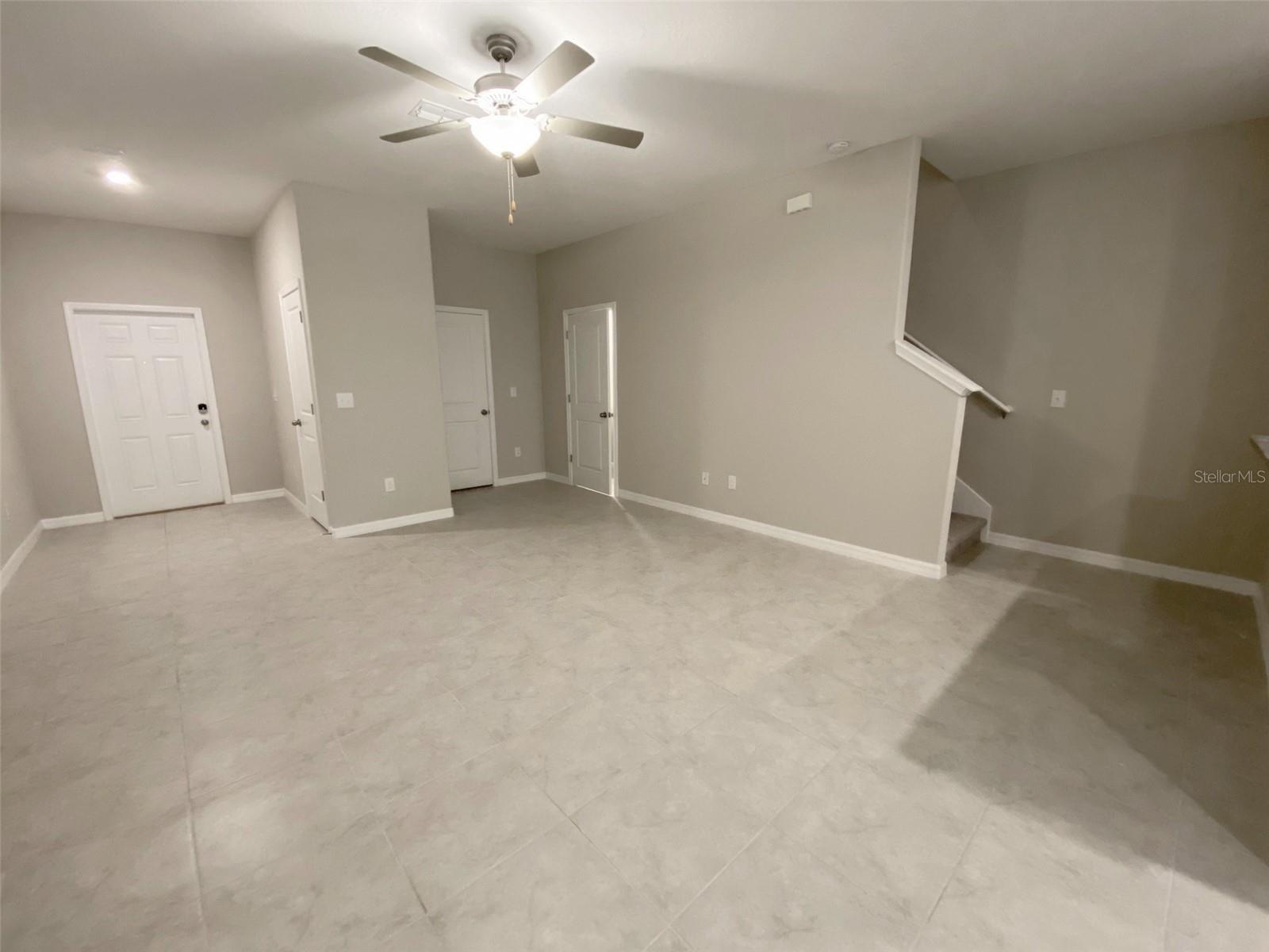 VENTANA TWNHMS AT WATERS EDGE - Residential Lease