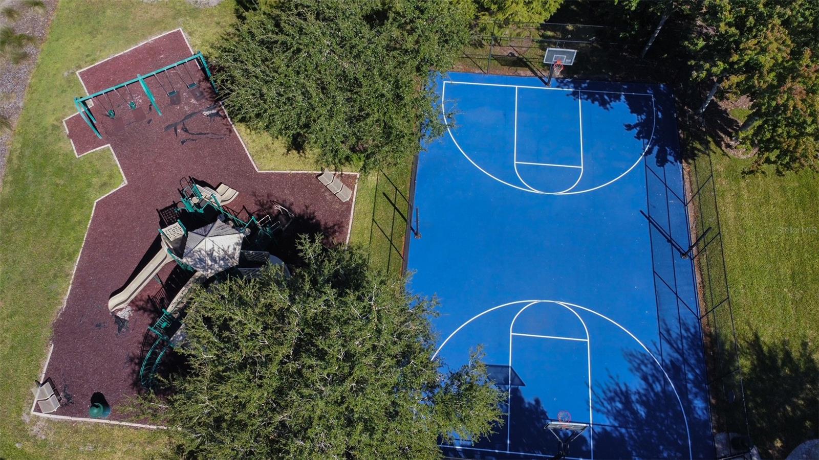 VENTANA TWNHMS AT WATERS EDGE - Residential Lease