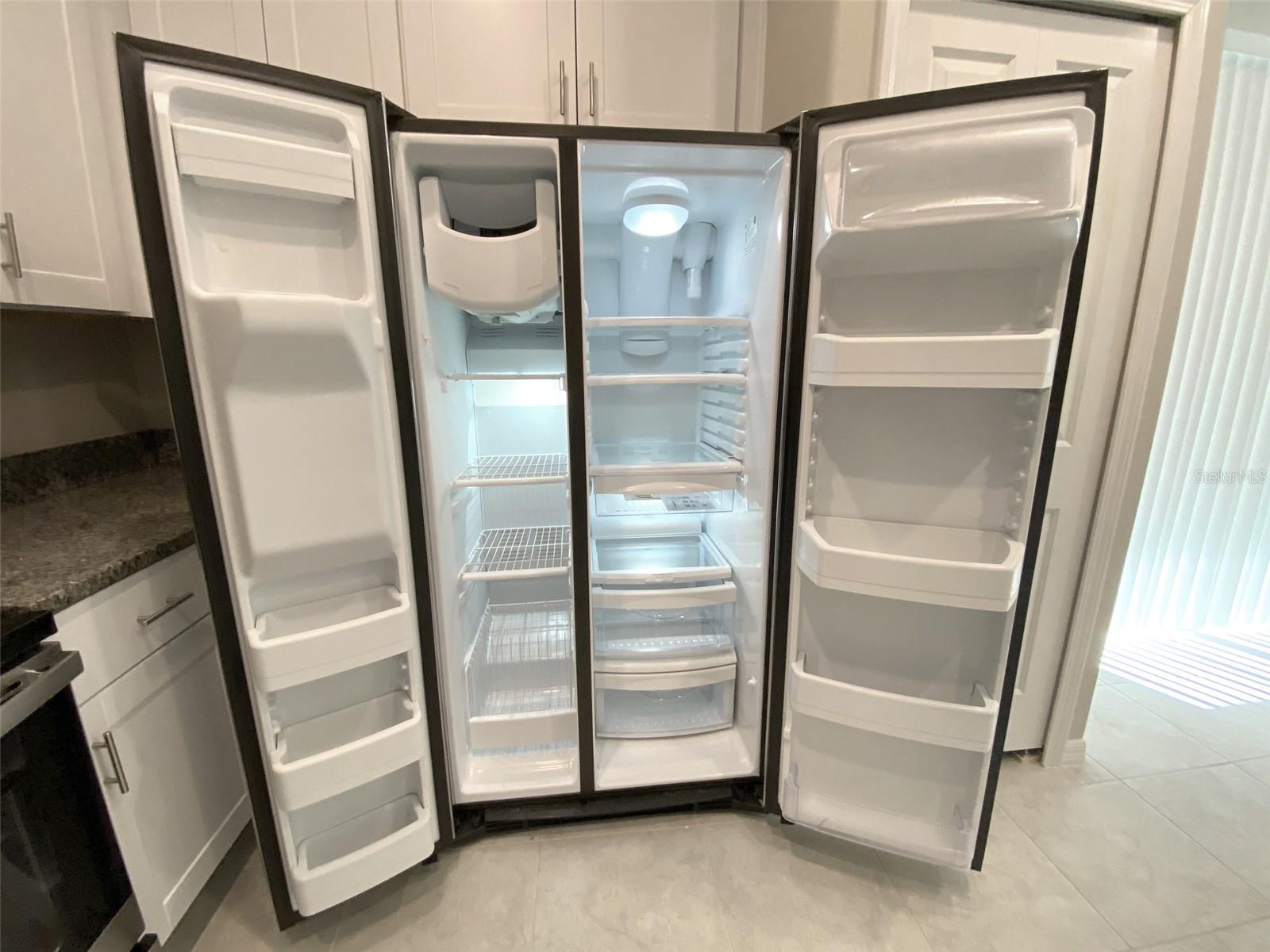 VENTANA TWNHMS AT WATERS EDGE - Residential Lease