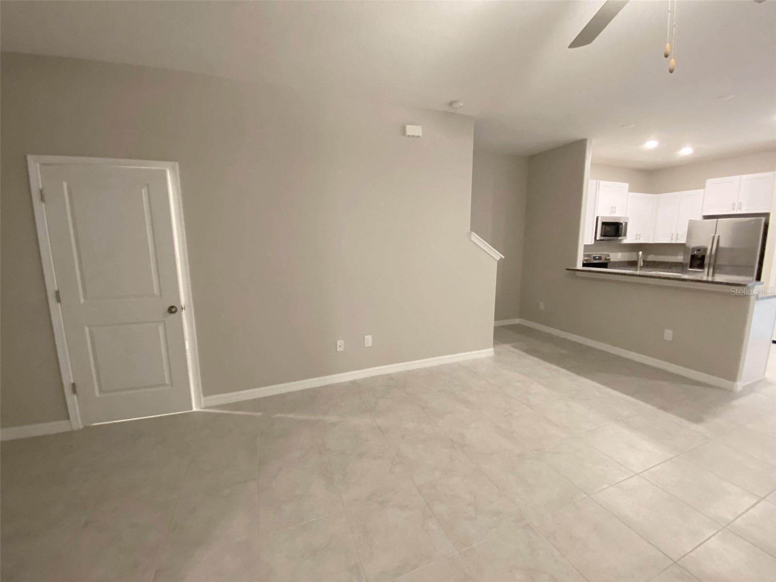 VENTANA TWNHMS AT WATERS EDGE - Residential Lease