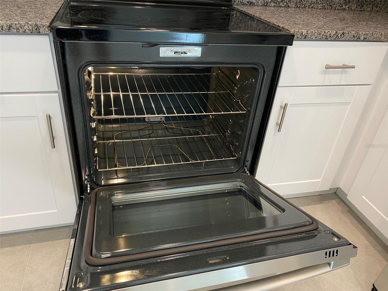 VENTANA TWNHMS AT WATERS EDGE - Residential Lease