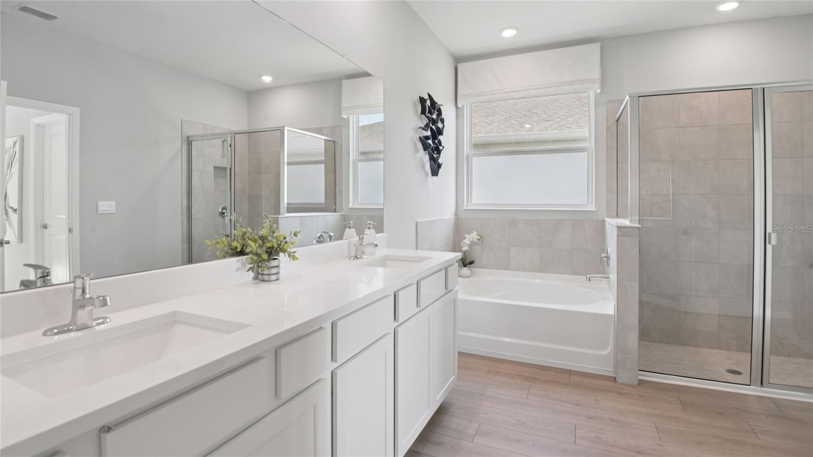 BUCHANAN TRAILS - Residential