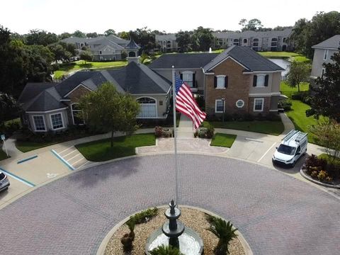 940 VILLAGE TRAIL 4-205 PORT ORANGE FL 32127