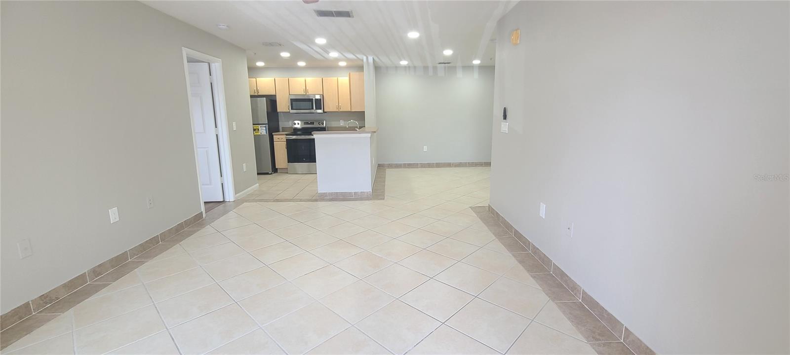 VILLAGGIO ON LAKES - Residential