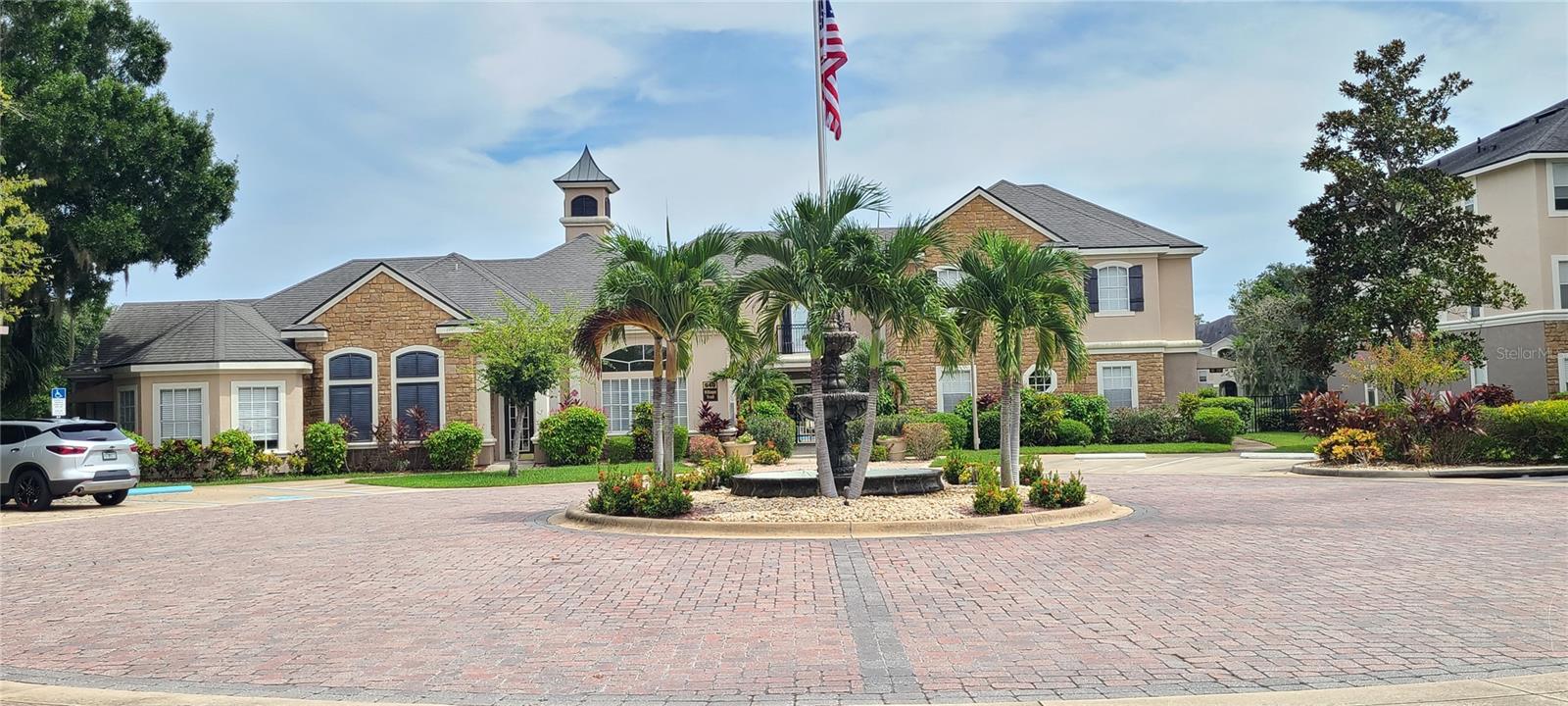 VILLAGGIO ON LAKES - Residential